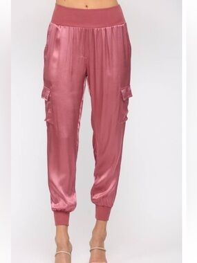 NWT cinq a sept  Cargo Jogging Pants with TagSour Cherry, L